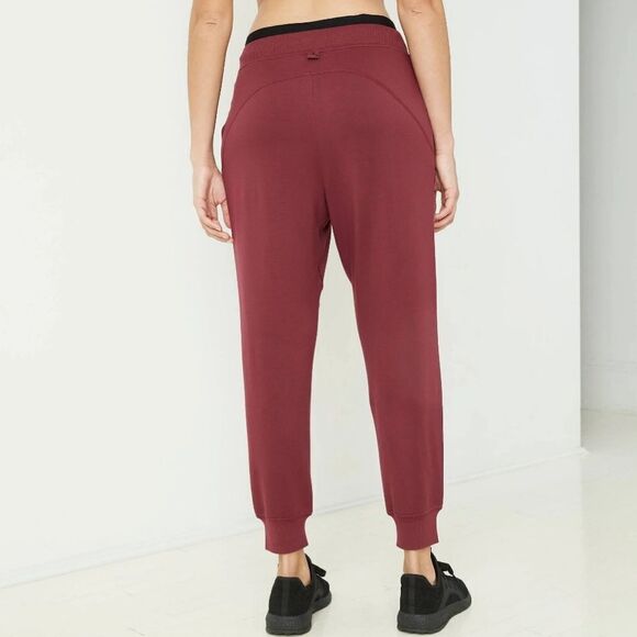 Joy Lab Crushed Berry Joggers New - Picture 2 of 3